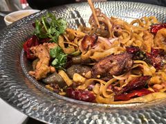 -辣尚瘾·烤鱼·新川菜(交大直营店)