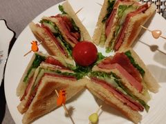 -敦煌山庄摘星阁