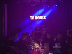 -TZ House音乐现场(茅台店)