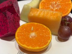 -川骄海鲜自助(王府井奥莱UP TOWN店原世界之花店)