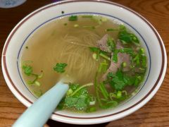 牛肉粉丝汤-鑫震源·苏式大虾生煎(山塘街店)