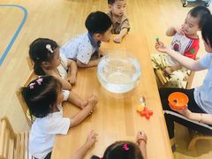 -绿城奇妙园双语日托(华茂悦峰园区)