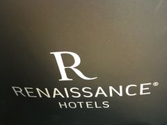 -上海龙之梦万丽酒店