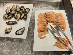 -天伦松鹤大饭店·欣妮咖啡