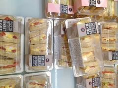 -85度C(生甜甜圈研究工坊·上海局门店)