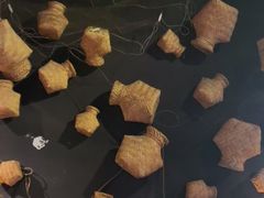 -后街佬·炭火鲜鱼杂(33小镇店)