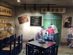 -马路边边麻辣烫联盟路店