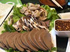 羊三拼-诺敏塔拉奶茶-布里亚特包子-手把肉(锦都会店)