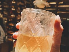 像香水瓶的茶饮-天水蔬食料理(树德之光店)