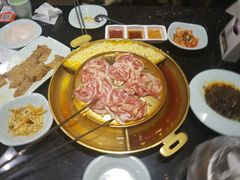 -猪啊牛呀羊啊铜盘烤肉(正大广场店)