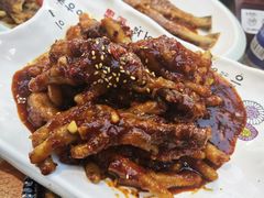 火辣鸡爪-百年石锅饭(阿里郎美食街店)