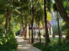 -三亚湾海居铂尔曼度假酒店