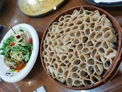 -王村姑老土炕莜面村(张北店)