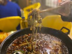 -鸿顺老铁锅美蛙鱼府(解放碑店)