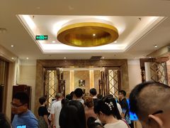 等位区-芭菲盛宴·环球美食(袁家岗店)