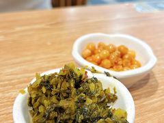 -小满手工粉(上海新世界城店)