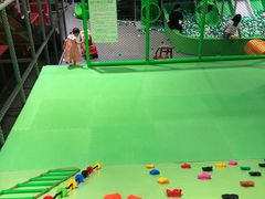 -C7城市运动空间·蹦床·健身·团建