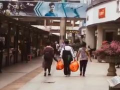 -解放路步行街                