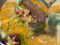 -四季喧黔味豆米火锅(万达广场店)