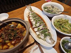 -渔乡米香·剁椒鱼头(四方坪店)