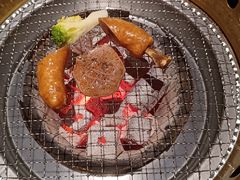 -山川小町·极番烧肉(新地假日广场店)