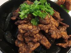 石头烤牛肉-洋洋中餐馆·SINCE 1997(信投店)