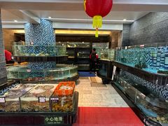 -鹏城人家海鲜酒家·23年老字号(较场尾店)