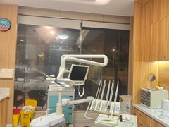 -上海仁爱医院口腔科 · 种植