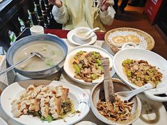 -蔼若春.传承云南菜(金碧公园店)