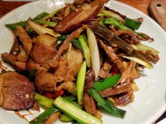 大巴山老腊肉炒笋-黑鸡小馆(金源店)