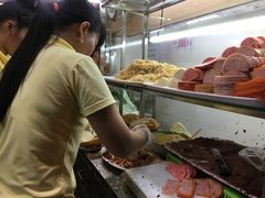 -Bánh Mì Huynh Hoa