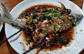 Steamed Bream with Fermented Black Beans and Olive Paste