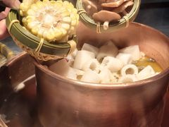 -慢丽江·云南野生菌土鸡锅(付家庄店)