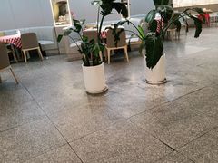 大堂-西贝莜面村(上海百联西郊店)