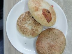 麻酱火勺-隆盛园火勺馄饨面(十一纬路店)