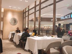 大堂-新吉士·上海菜(浦东LCM置汇旭辉店)