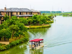 景点-迪茵湖田家舍生态农场