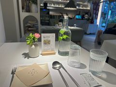 -春树下·树屋花房西餐厅(罍街AS1980店)