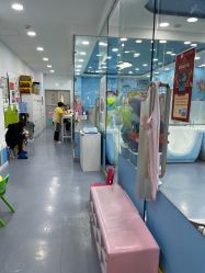 -熊小米专业儿童游泳馆