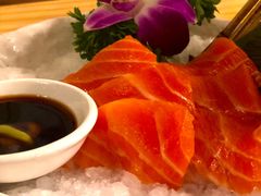 三文鱼刺身-牛道精致烤肉(海安店)