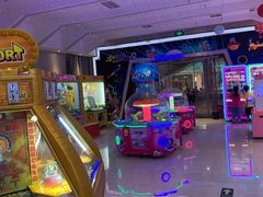 -嘻哈欢乐场(华宇广场店)