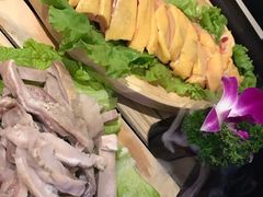 -尚尚仙·酸汤猪手·猪肚鸡火锅(华联万柳购物中心店)