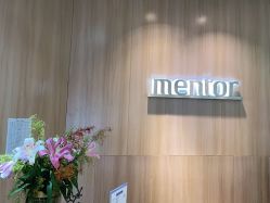-Mentor Hair Salon