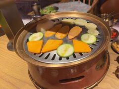 蔬菜拼盘-西塔老太太泥炉烤肉(虹桥南丰城店)