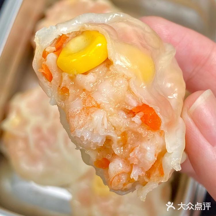 被香哭了的，虾滑玉米饺！巨巨好吃！