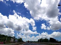 -侯臣咖啡文化村