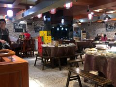 大堂-正宗来凤鱼璧山兔(花卉园店)