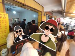 -文山荷鲜居(翠湖店)