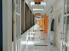 -西安小天鹅艺术团(曲江Alice店)