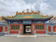 -席力图召